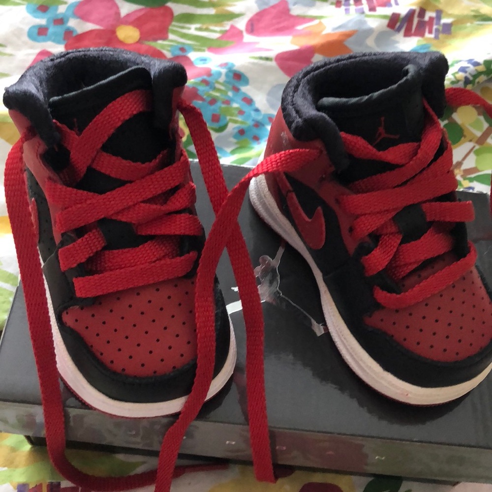 Infant Jordan Alpha 1